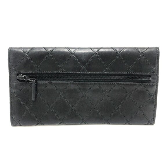 CHANEL Black Lambskin Leather Wallet - Picture 2 of 16